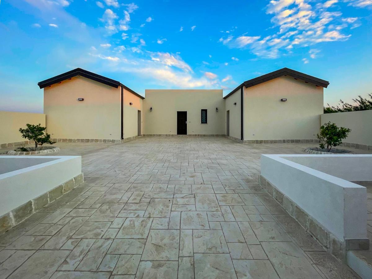 Baglio Il Gelso E L'Ulivo Appartamento Il Carrubo Reitani Exterior photo