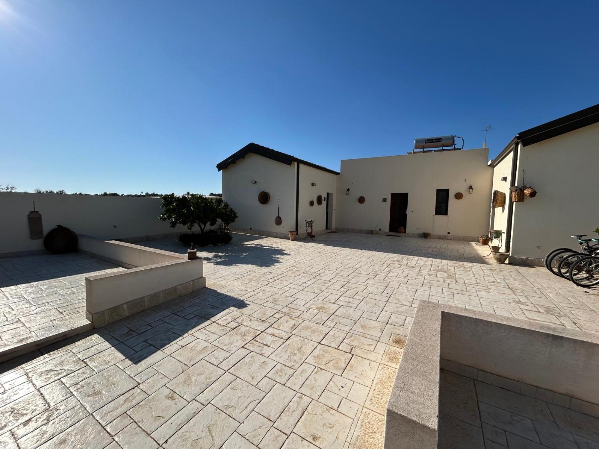 Baglio Il Gelso E L'Ulivo Appartamento Il Carrubo Reitani Exterior photo